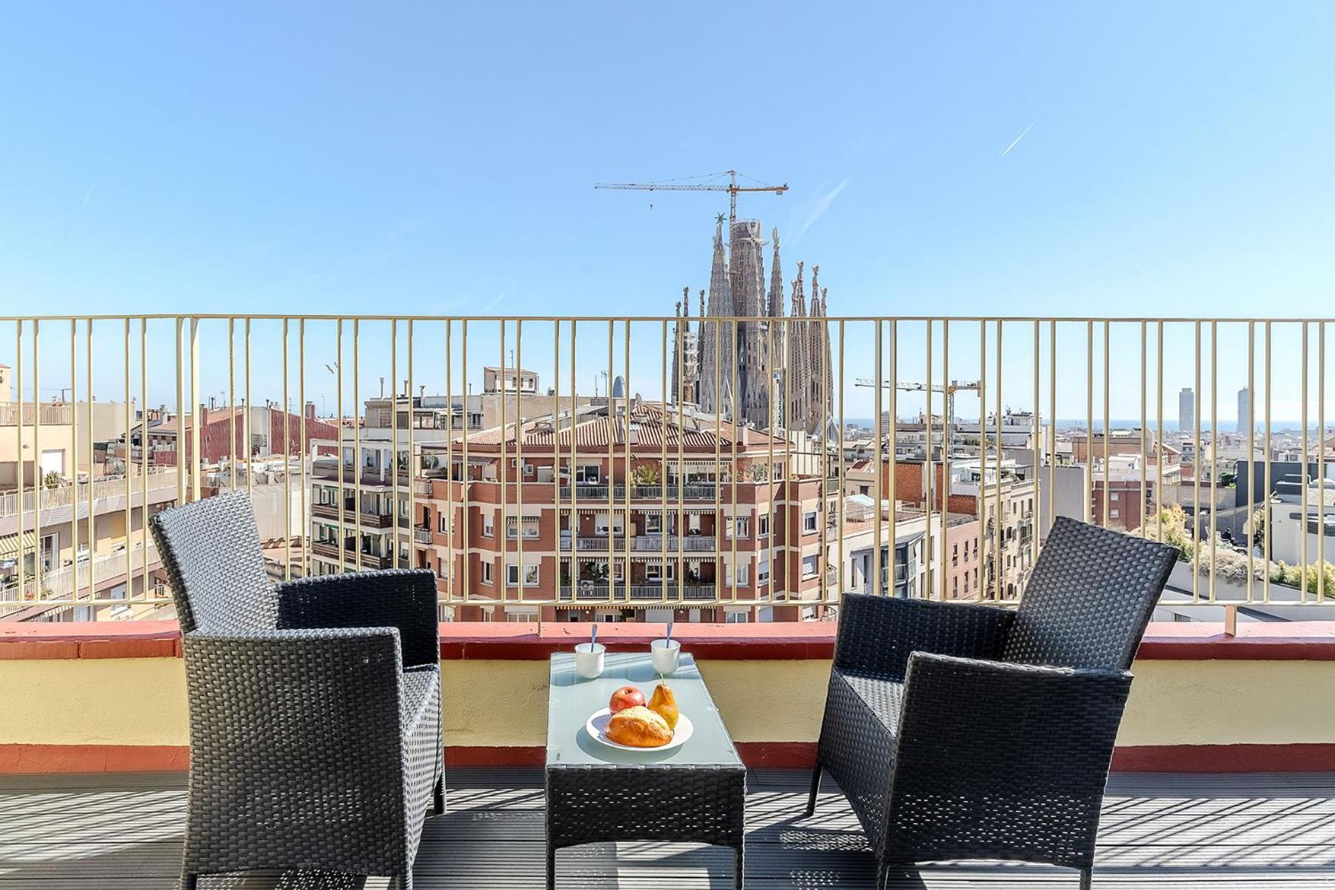 Ab Sagrada Familia Comfort Барселона Экстерьер фото